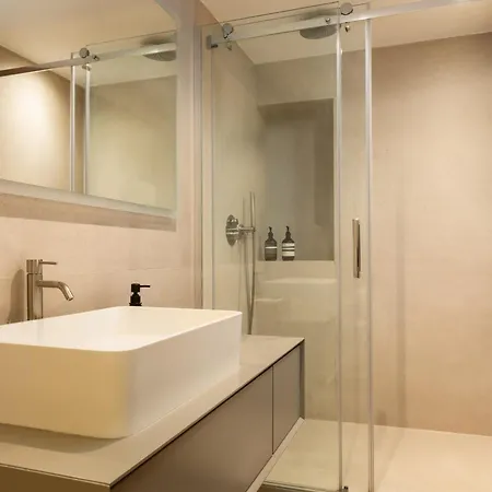 Appartamento Wonderful 3bedr Saint Honoré Parigi